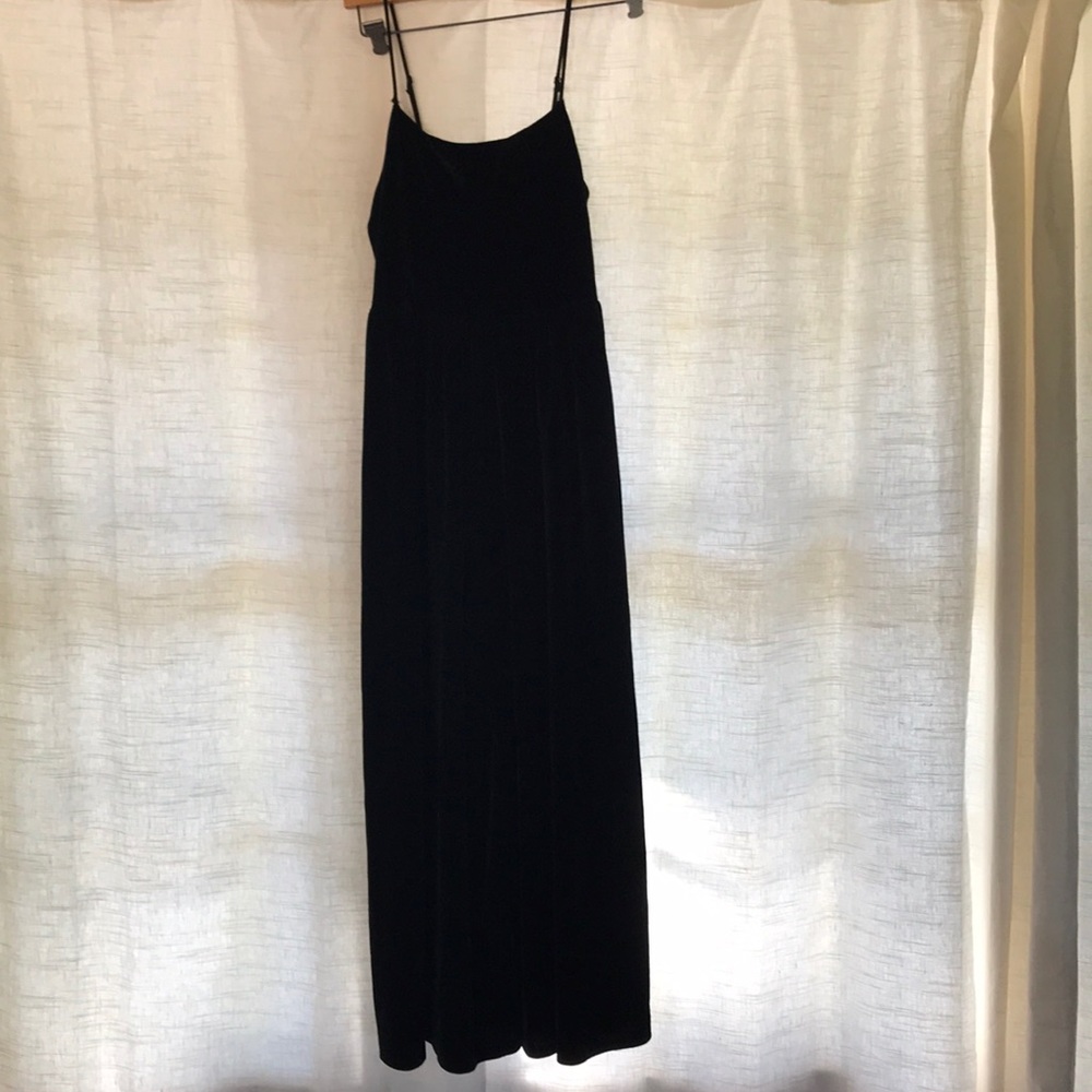 Urban Outfitters velvet romper size small